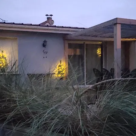 Semesterbostad Maison De Avec Terrasse Et Jardin, *
