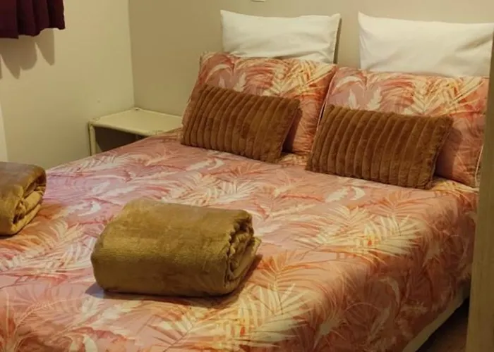 Hébergement de vacances Maison De Avec Terrasse Et Jardin, Berck