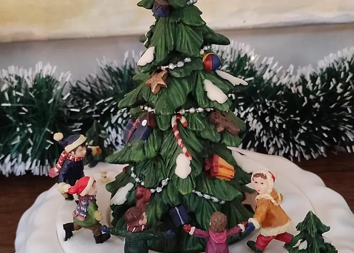 Maison De Avec Terrasse Et Jardin, Hébergement de vacances *