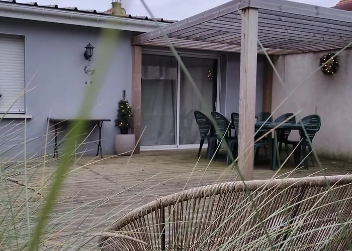 Hébergement de vacances Maison De Avec Terrasse Et Jardin, Berck