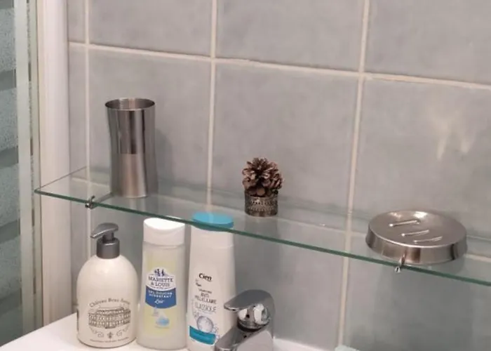 Maison De Avec Terrasse Et Jardin,