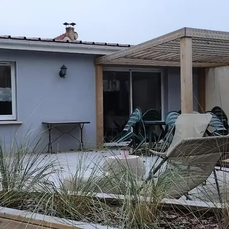 Hébergement de vacances Maison De Avec Terrasse Et Jardin, Berck